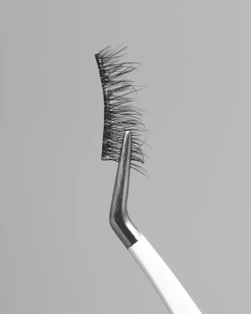 Dawn | Pop-On Lashes: The 75 Lash