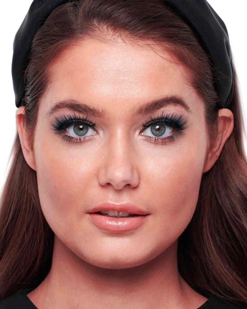 Girl Friday | LinerBond Girl Lash