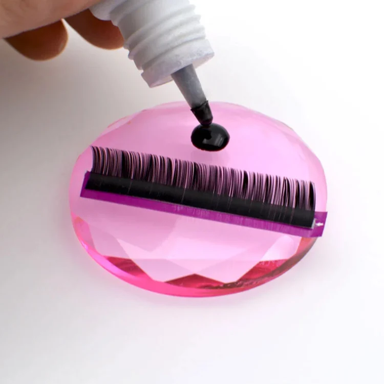Carreau de colle en verre rose pour extensions de cils