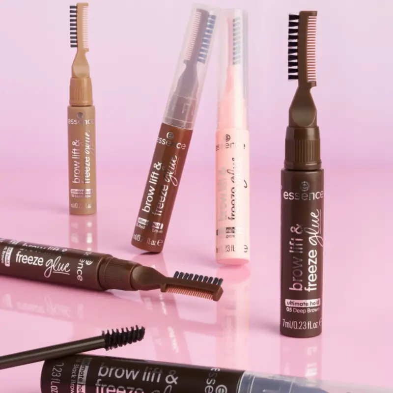 Essence fixatrice pour sourcils Brow Lift & Freeze 04, 7 ml