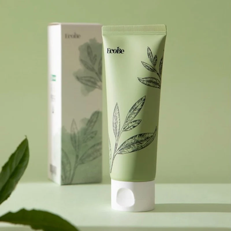 Mousse Nettoyante au Thé Vert de Jeju