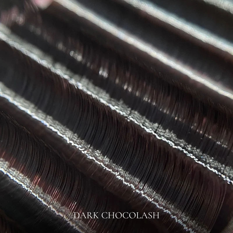 Dark Chocolash – Extensions de cils marron foncé pour volume russe