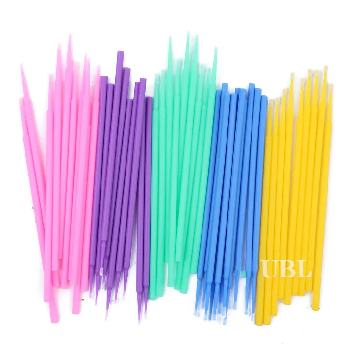 Micro-brosses pour apprêt/dissolvant