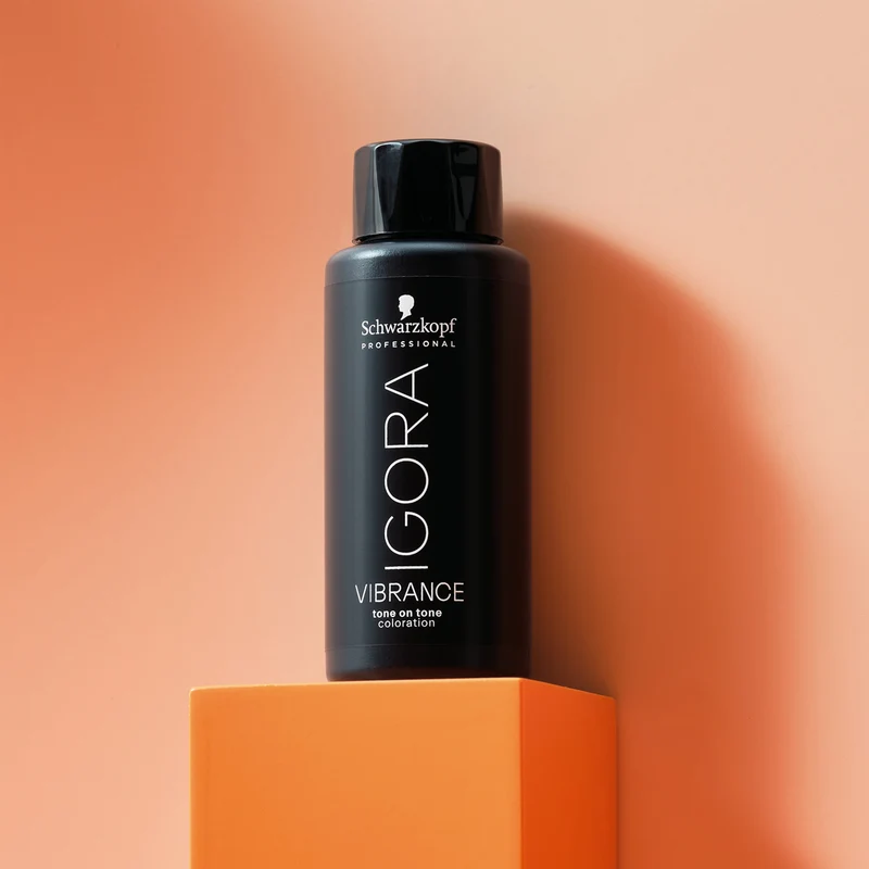 Coloration ton sur ton sans alcool Igora Vibrance