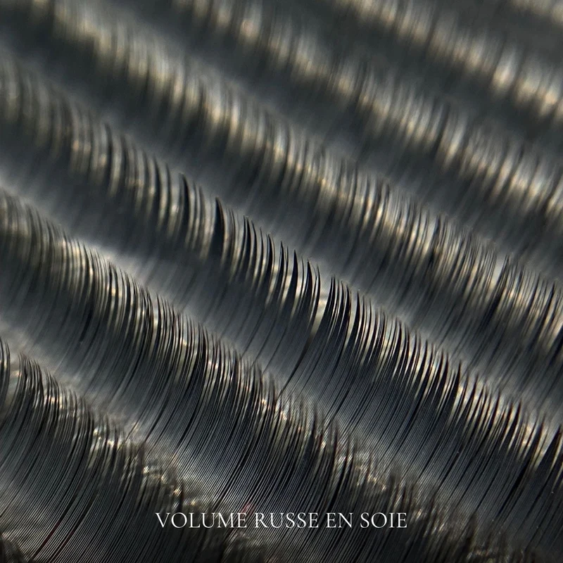 Volume Russe – Extensions de cils en soie – Boîte taille unique