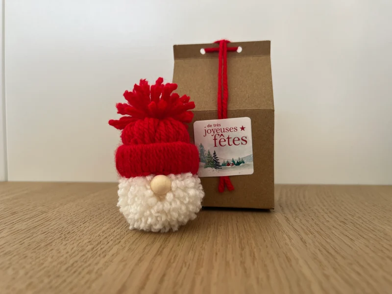 Gnome de Noël en pompon