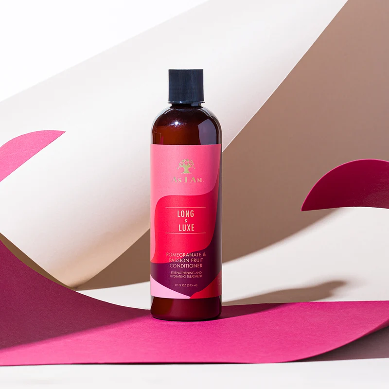 Cheveux de type 3 : routine complète
