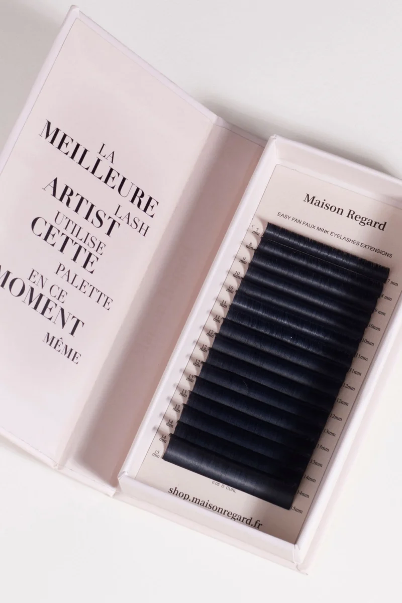 Noire Intense - Extensions de cils - Volume Russe - 0.07