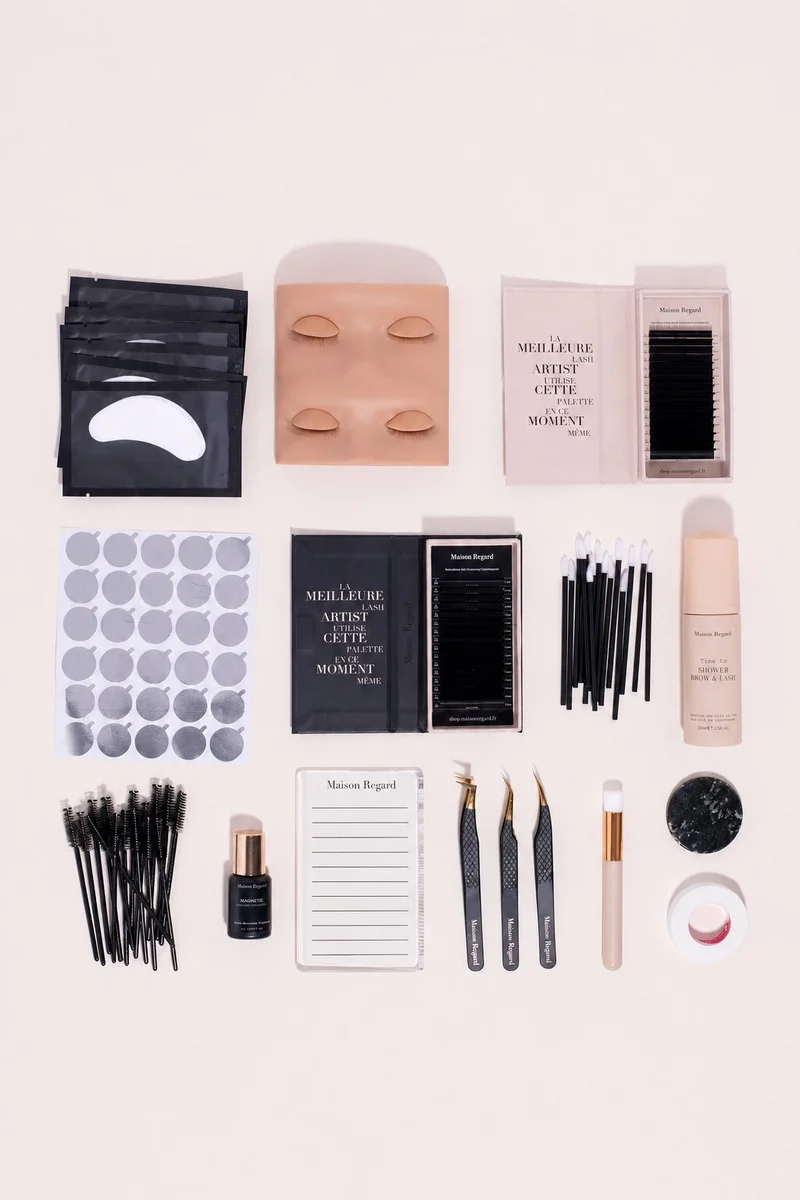 Cil à cil + Volume Russe : Kit d'entraînement + pratique