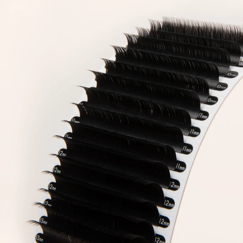 Classic Chelsea Lashes 0.12