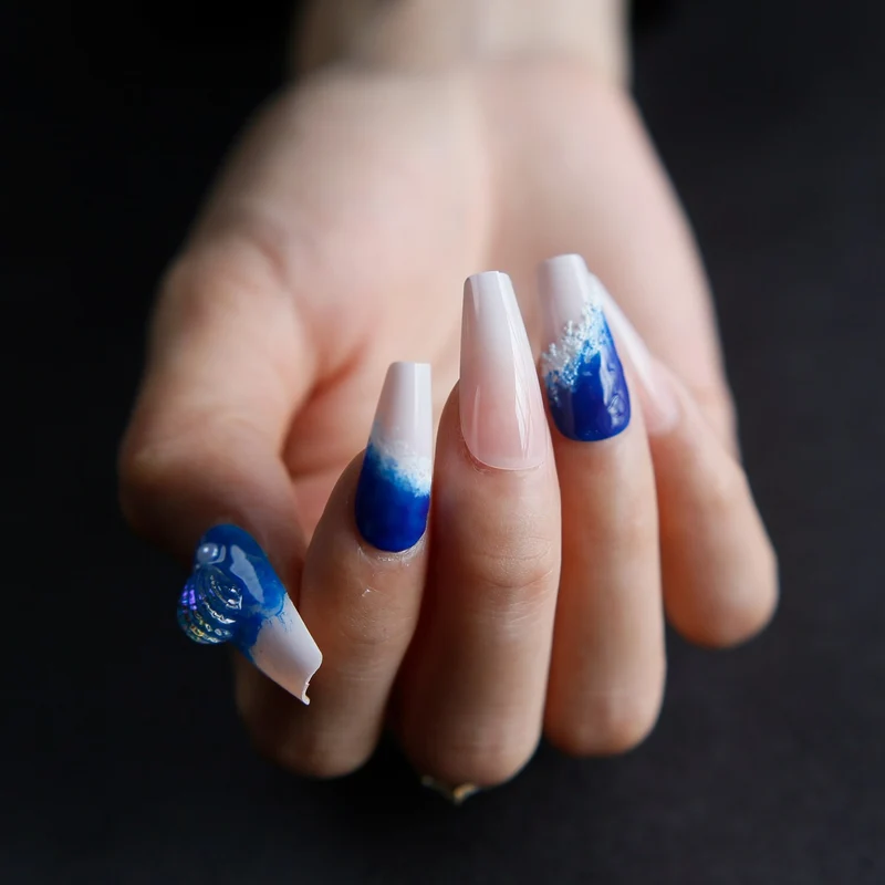 Faux Ongles Bleu et Blanc