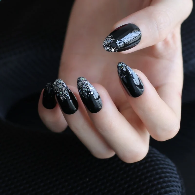 Faux Ongles Noir à Paillettes