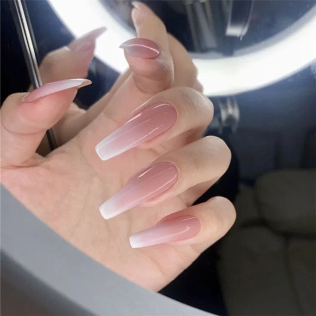 Faux Ongles French Dégradé