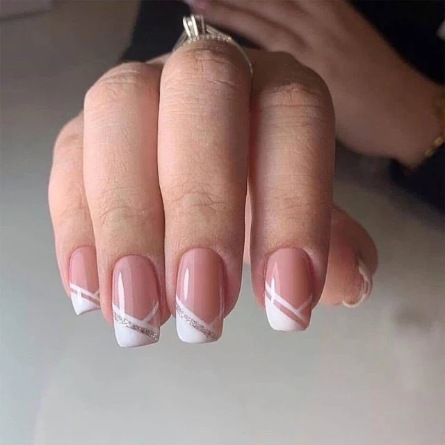 Faux Ongles Gel French Manucure