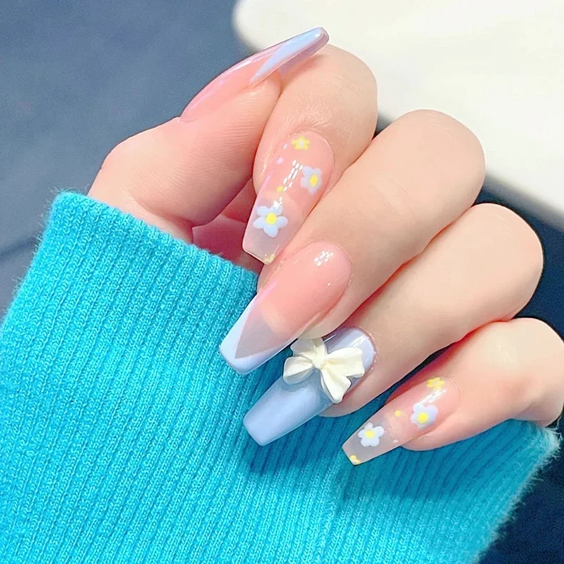 Faux Ongles Capsules Décorées