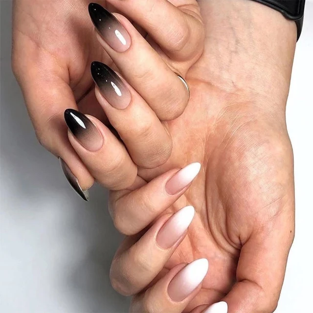 Faux Ongles Blanc et Noir