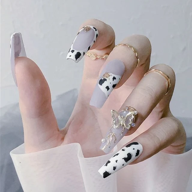 Faux Ongles Décorés à Coller