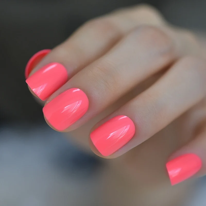 Faux Ongles Rose Fluo
