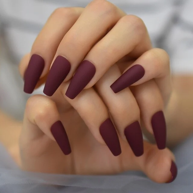 Faux Ongles Couleur Bordeaux