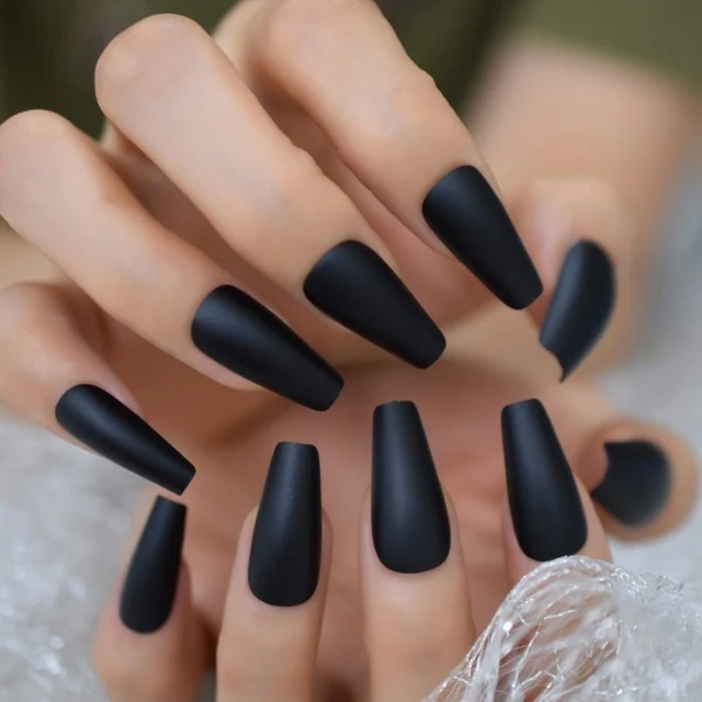 Faux Ongles Noir Mat