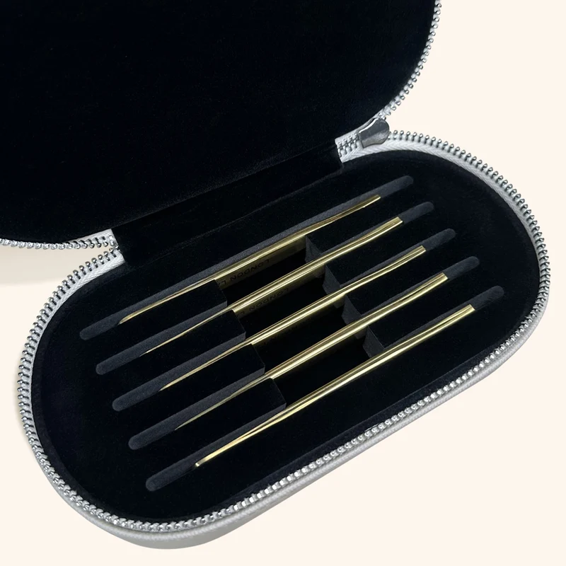 Étui pour pinces à extensions de cils