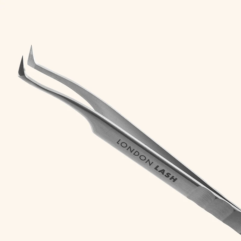Pince à extensions de cils volume à pointe large en forme de botte