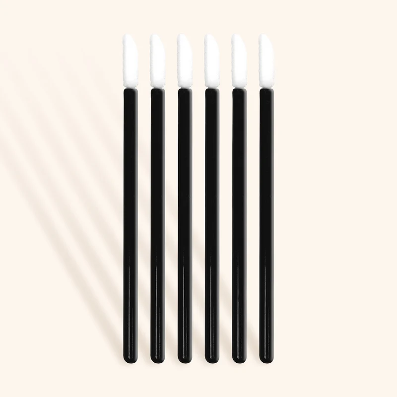 BROSSE DE NETTOYAGE / APPLICATEURS