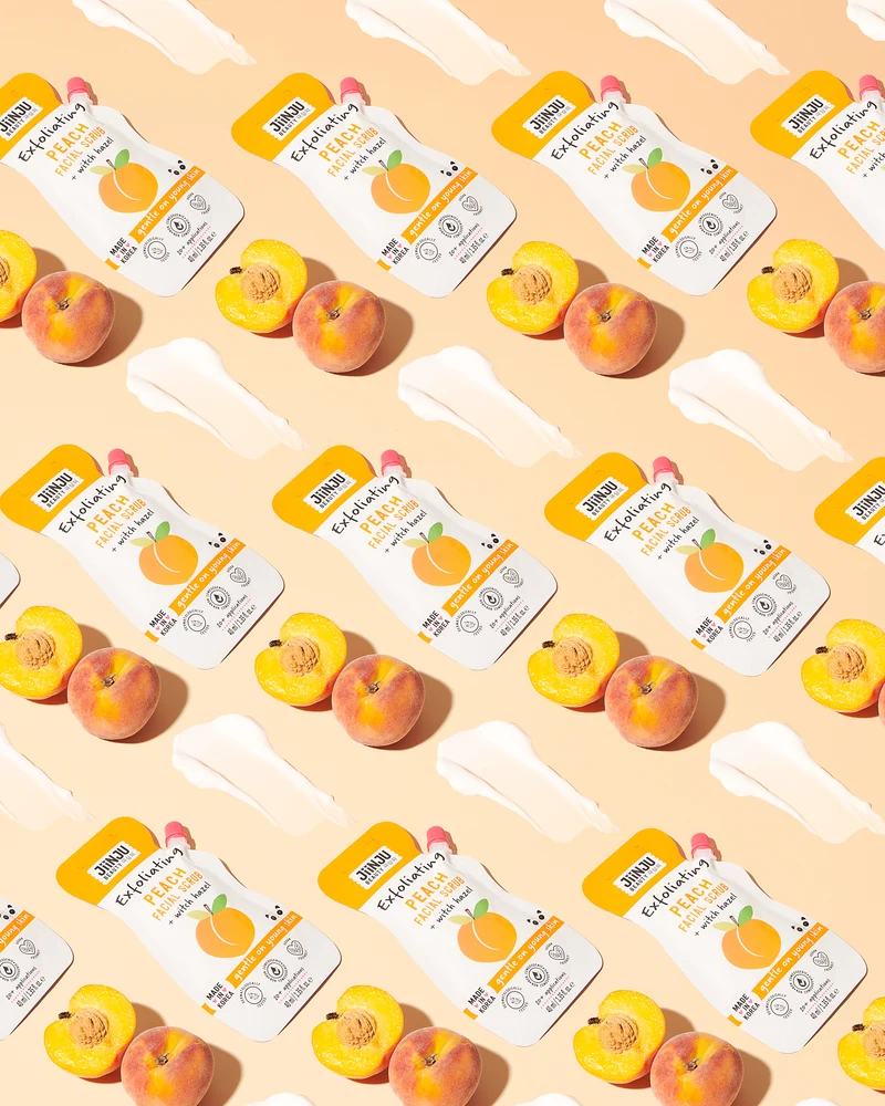 Jiinju Exfoliating Peach Facial Scrub