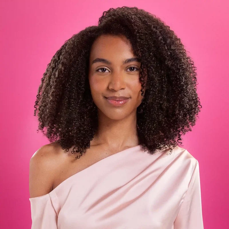 Routine Cheveux Frisés - 4 étapes pour sublimer vos boucles