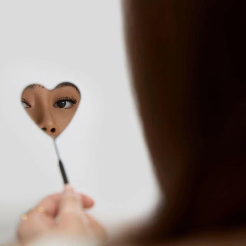 Black Heart Lash Mirror