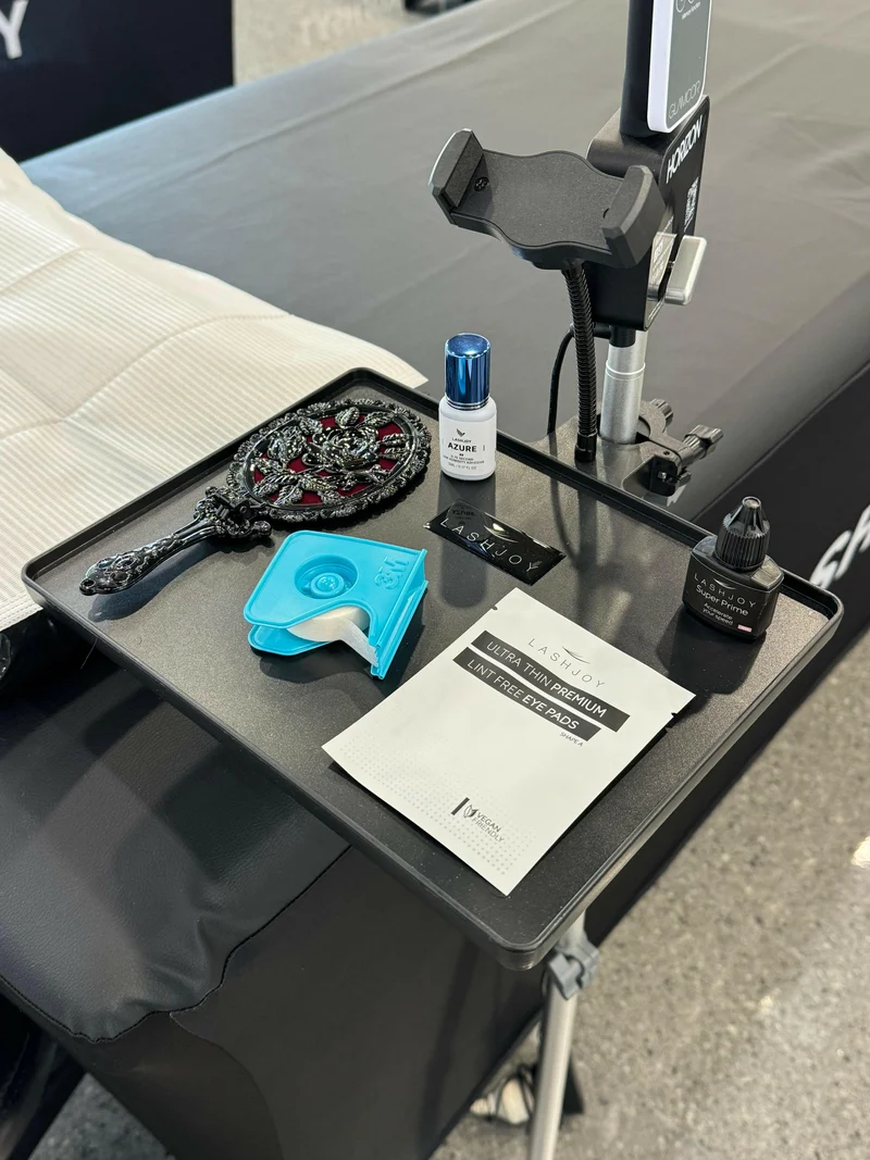 Accessory Tray with Phone Holder