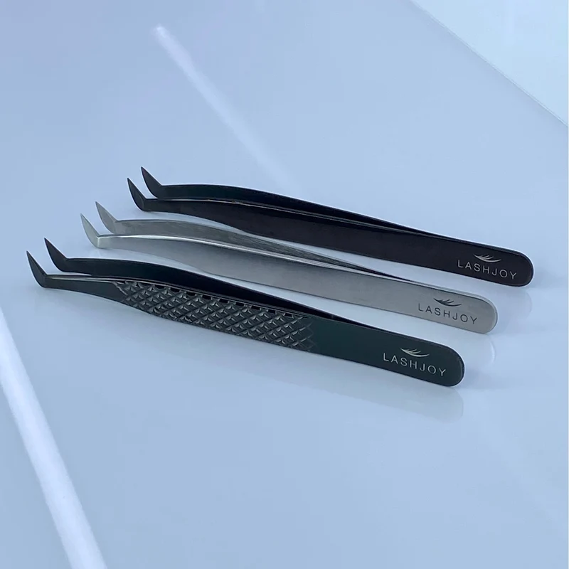 Curved Boot Lash Tweezers