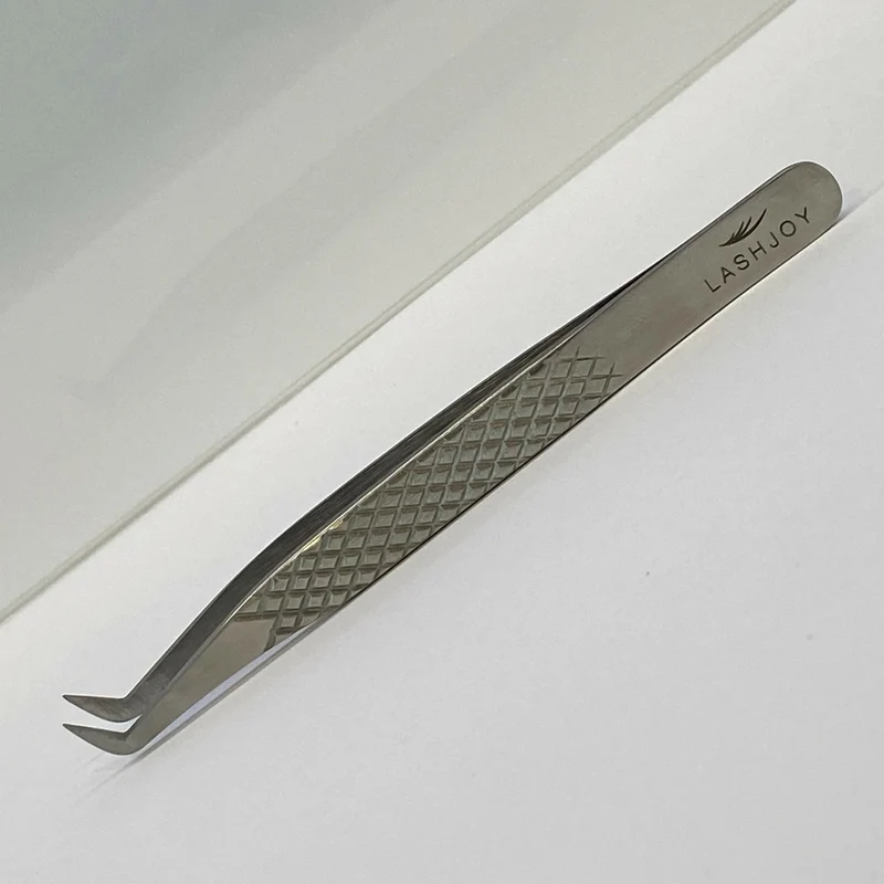 Curved Boot Lash Tweezers