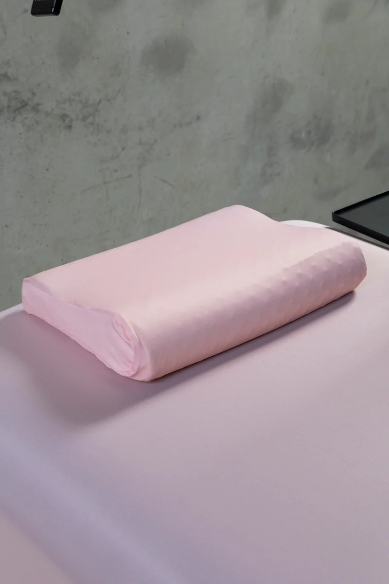Contour Memory Foam Lash Pillow