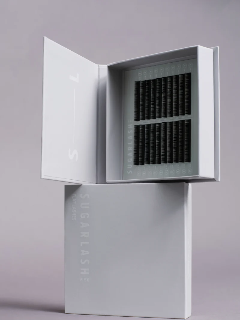 CC-Curl Flat Eyelash Extensions (Single-Length Trays)