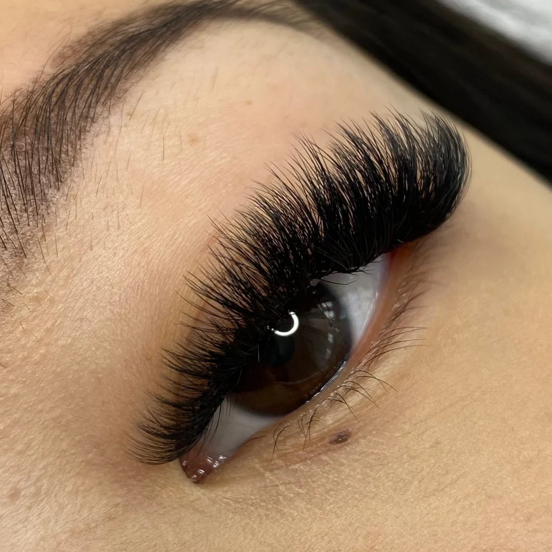 M-Curl Runway Eyelash Extensions (Mixed Trays)