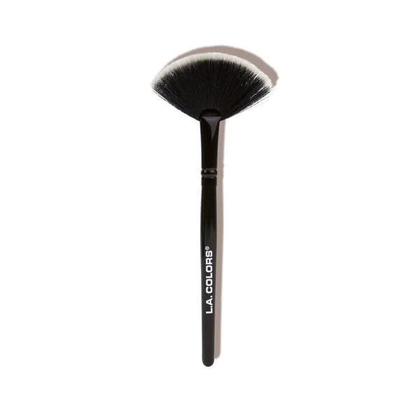 LA Colors - Essential Highlighter Fan Brush