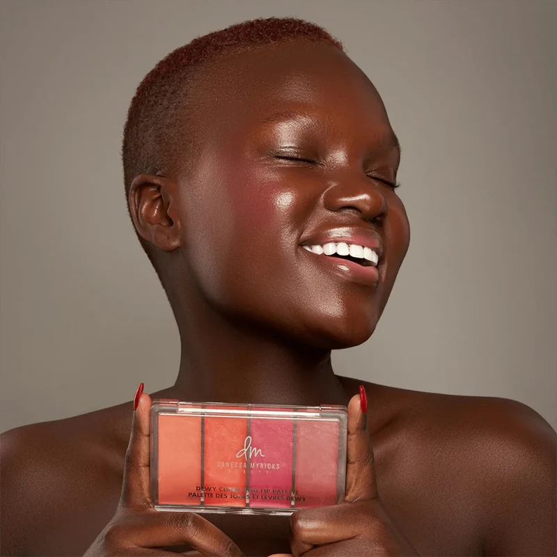 Danessa Myricks Beauty - Dewy Cheek & Lip Palette Dew It Flirty
