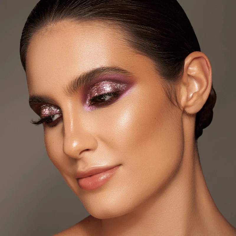 Danessa Myricks Beauty - Infinite Chrome Flakes Sweet Tooth