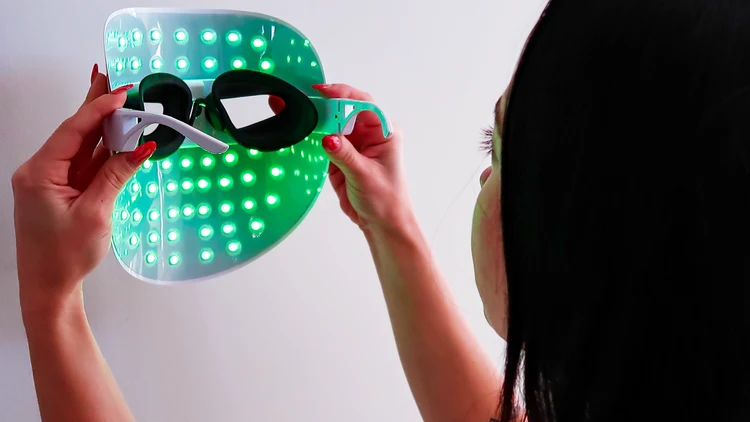 Mirabella Phototherapy 7-Color LED Facial Mask with Near Infrared