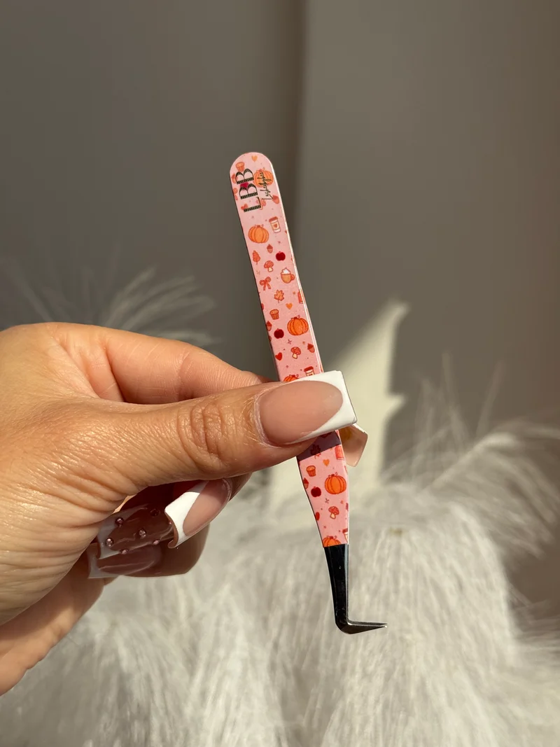 Girly Fall 90° tweezers