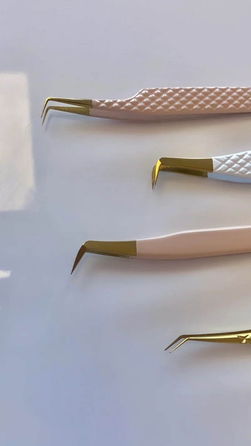 90 degree boot tweezer