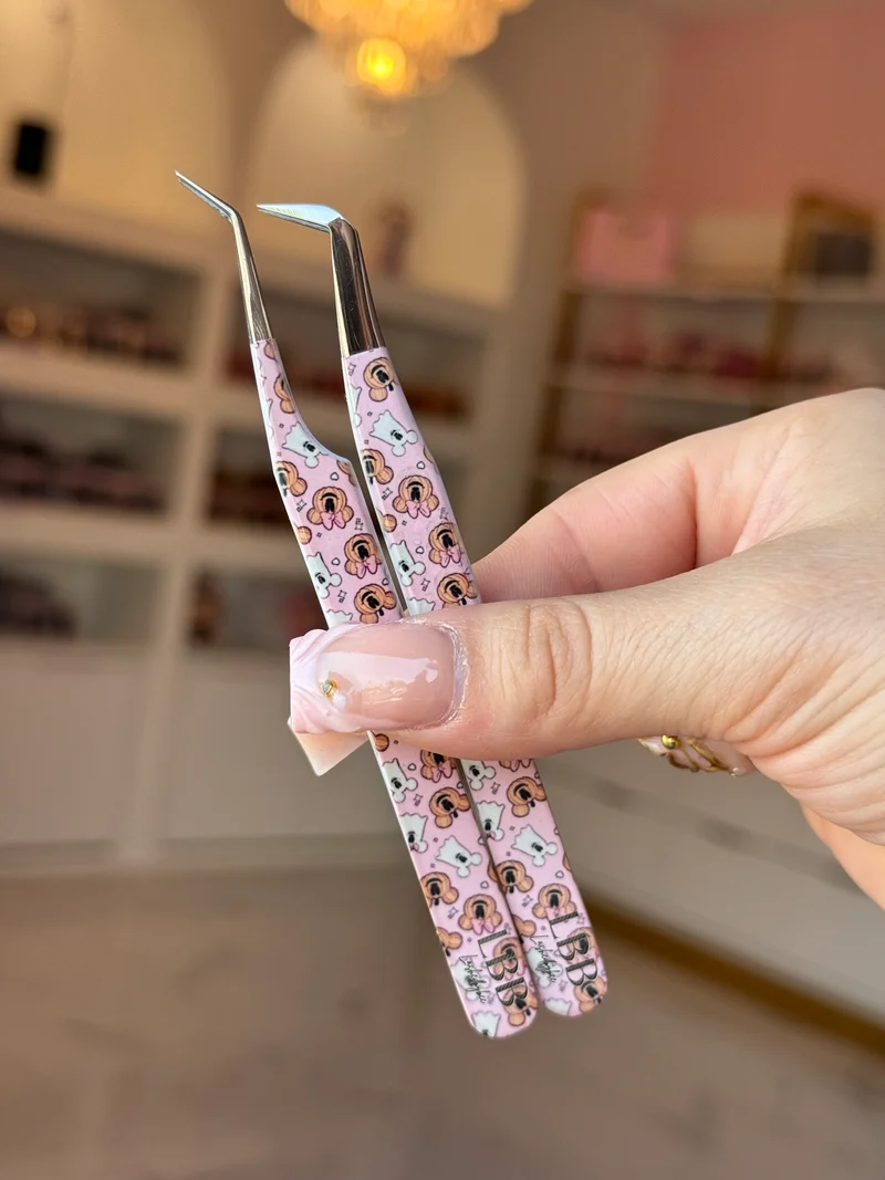 Spooky Disney Tweezer 🎃