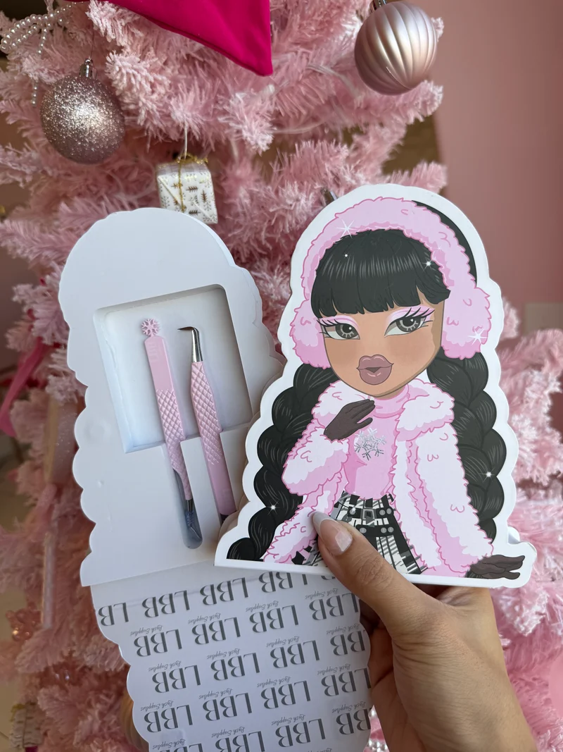 Pink Winter Bratz Tweezers 💖