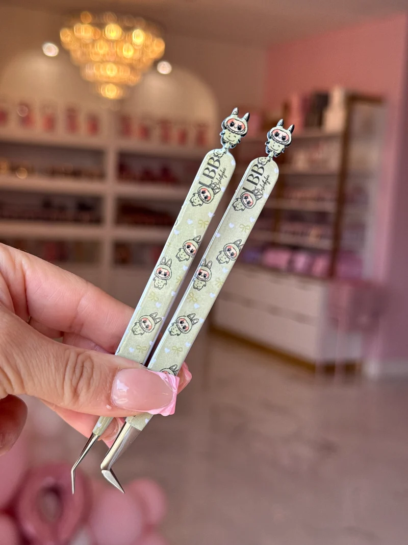 Labubu Tweezer Duo Set