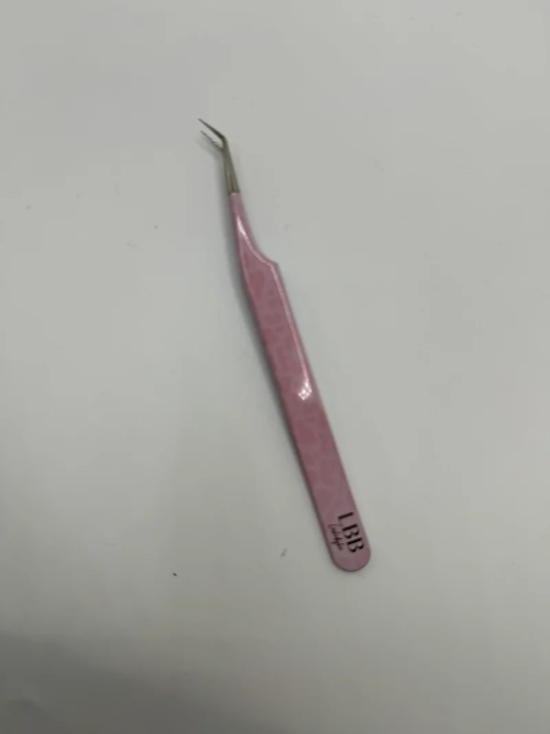 Pink Cheetah tweezers💖