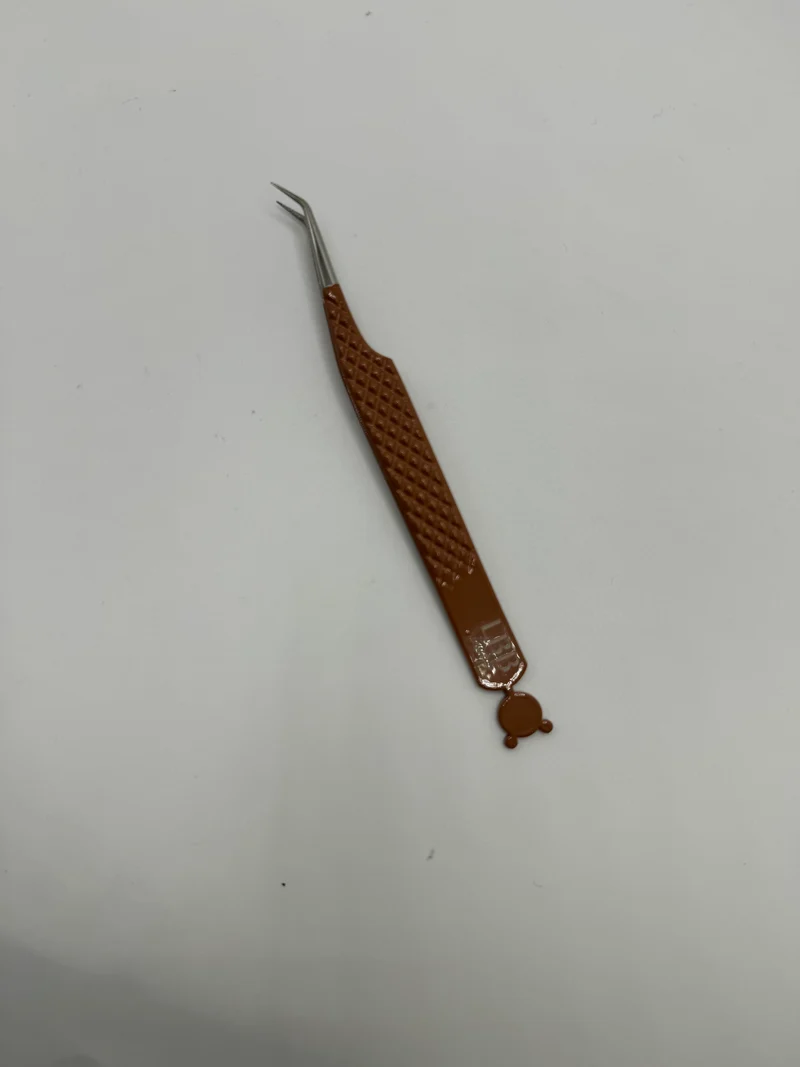 Teddy Tweezers 🧸