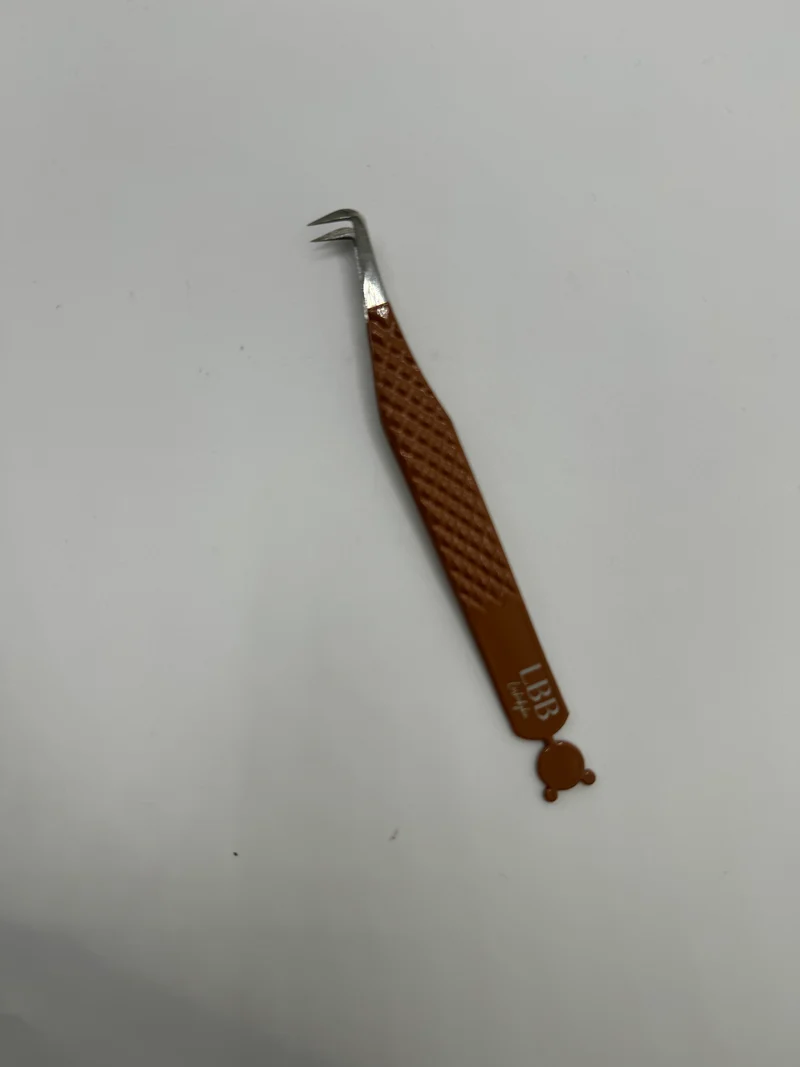 Teddy Tweezers 🧸