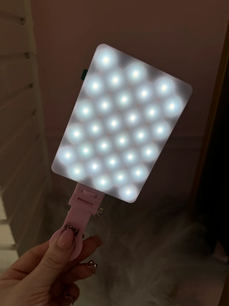 Pink Selfie Light 💖