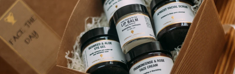 Amphora Aromatics Face the Day Gift Box